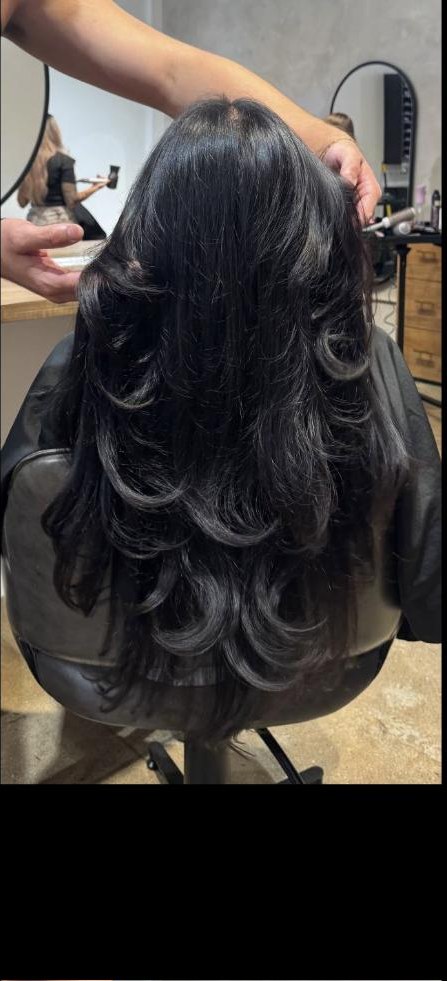 Effortless dark layers